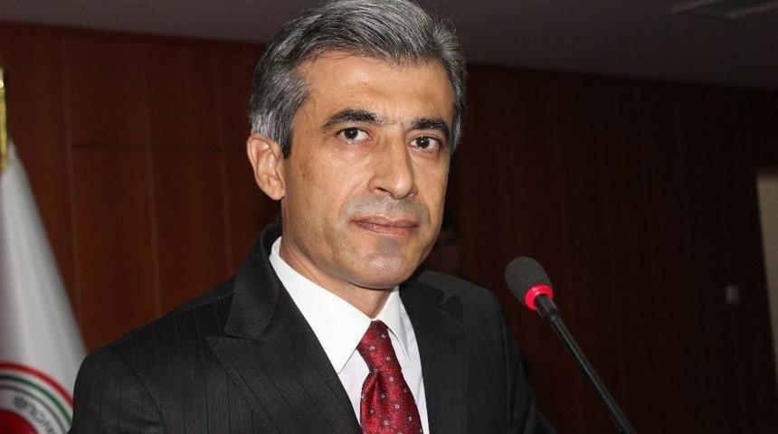 Başsavcının Makam Aracına Kamyon &Ccedil;arptı: 2 &Ouml;l&uuml;, 1 Yaralı