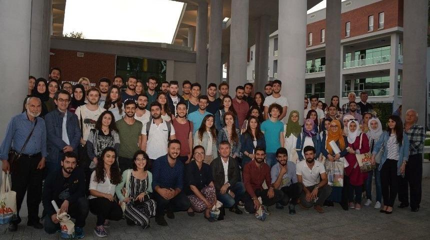 &Ccedil;ka Hizmet Binası Projesi Mimarlık B&ouml;l&uuml;m&uuml; &Ouml;ğrencilerine Tanıtıldı