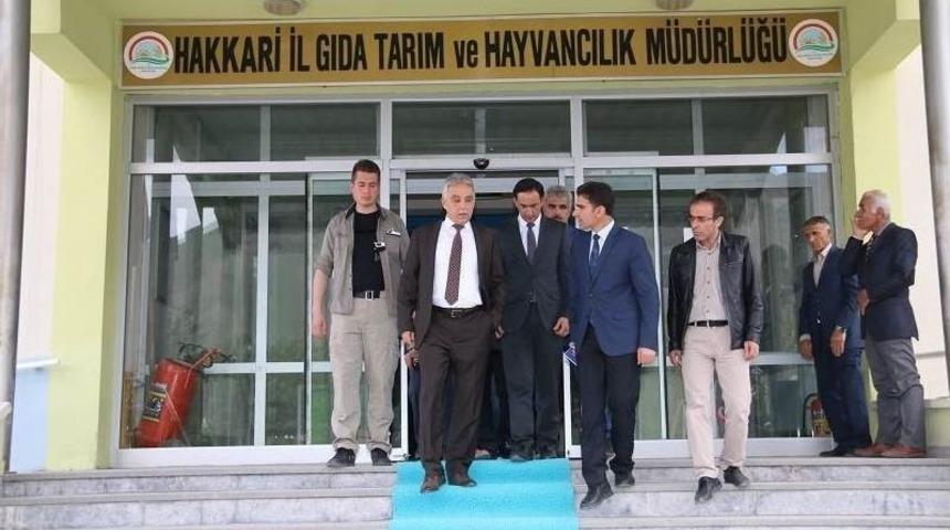 Vali Toprak&rsquo;tan M&uuml;d&uuml;r Şimşek&rsquo;e Ziyaret