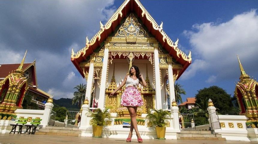 Nilay Dorsa Kesenin Ağzını A&ccedil;tı Klibi Phuket Adasında &Ccedil;ekti