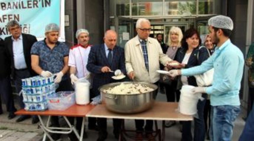 Halka Pilav Ve Ayran İkramı