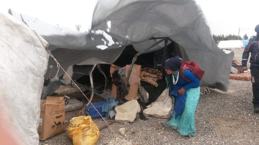 Afad&rsquo;dan Fırtınadan Etkilenen Mevsimlik İş&ccedil;ilere Yardım