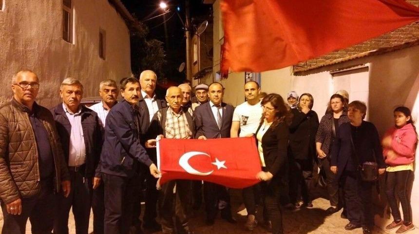 Şehit Ailesinin Acısına Ortak Oldular