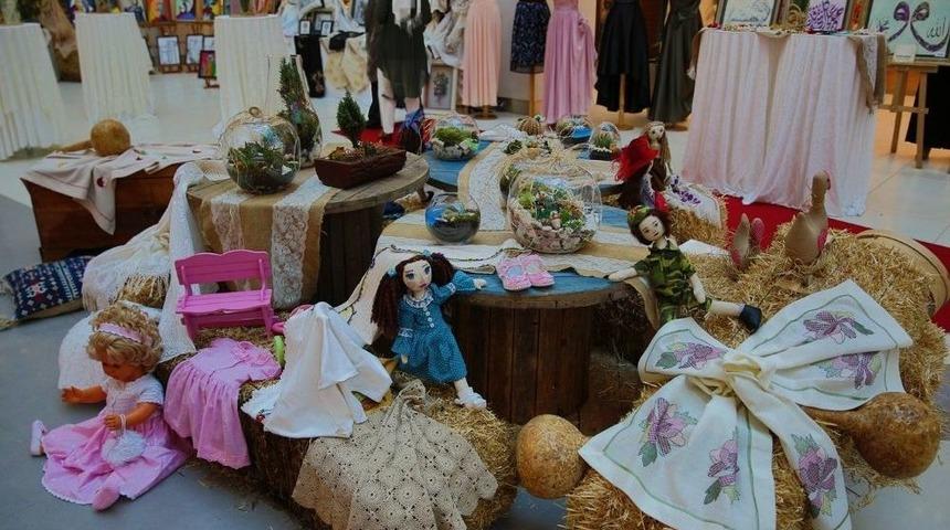 &lsquo;karma Sergisi&rsquo; B&uuml;y&uuml;k İlgi G&ouml;rd&uuml;