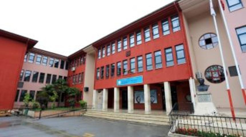 16 T&uuml;rkiye Birincisi &Ccedil;ıkaran Okul