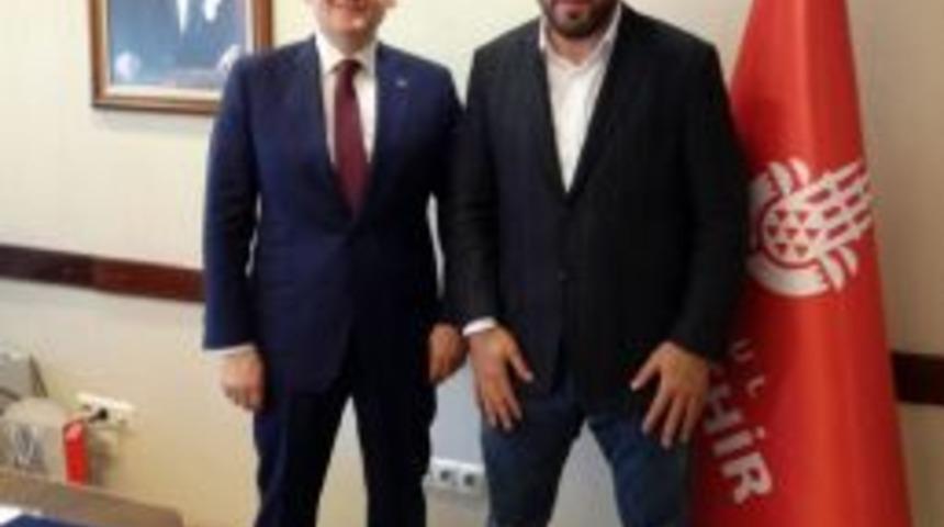 Başpehlivan Abdullah G&uuml;ng&ouml;r, G&ouml;ksel G&uuml;m&uuml;şdağ&rsquo;ı Makamında Ziyaret Etti.