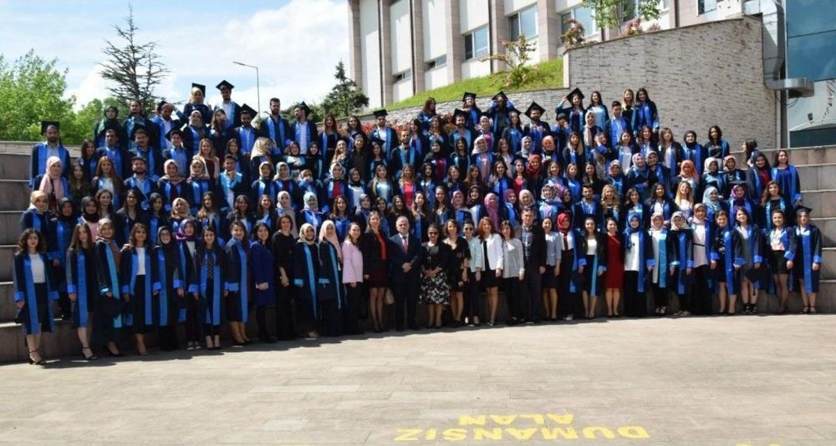 D&uuml;zce &Uuml;niversitesinde Hemşirelik Haftası Kutlandı