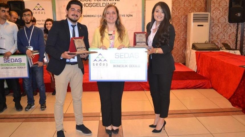 D&uuml;zce &Uuml;niversitesi &Ouml;ğrencileri Fikri Yarışmasına Damgasını Vurdu