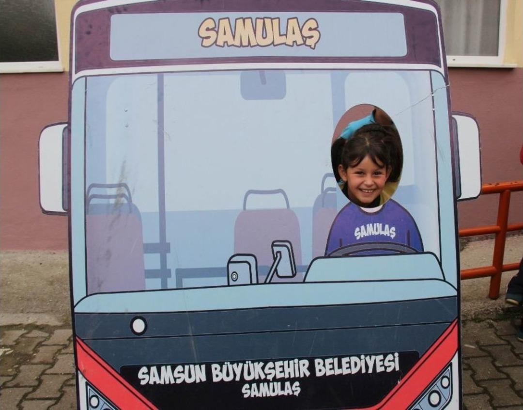 20 Bin Minik &Ouml;ğrenciye &lsquo;g&uuml;venli Ulaşım&rsquo; Anlatıldı