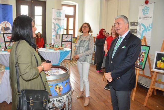 Genç Yeteneklerin Eserleri Süleymanpaşa Belediyesi Tarihi Binada Sergilendi