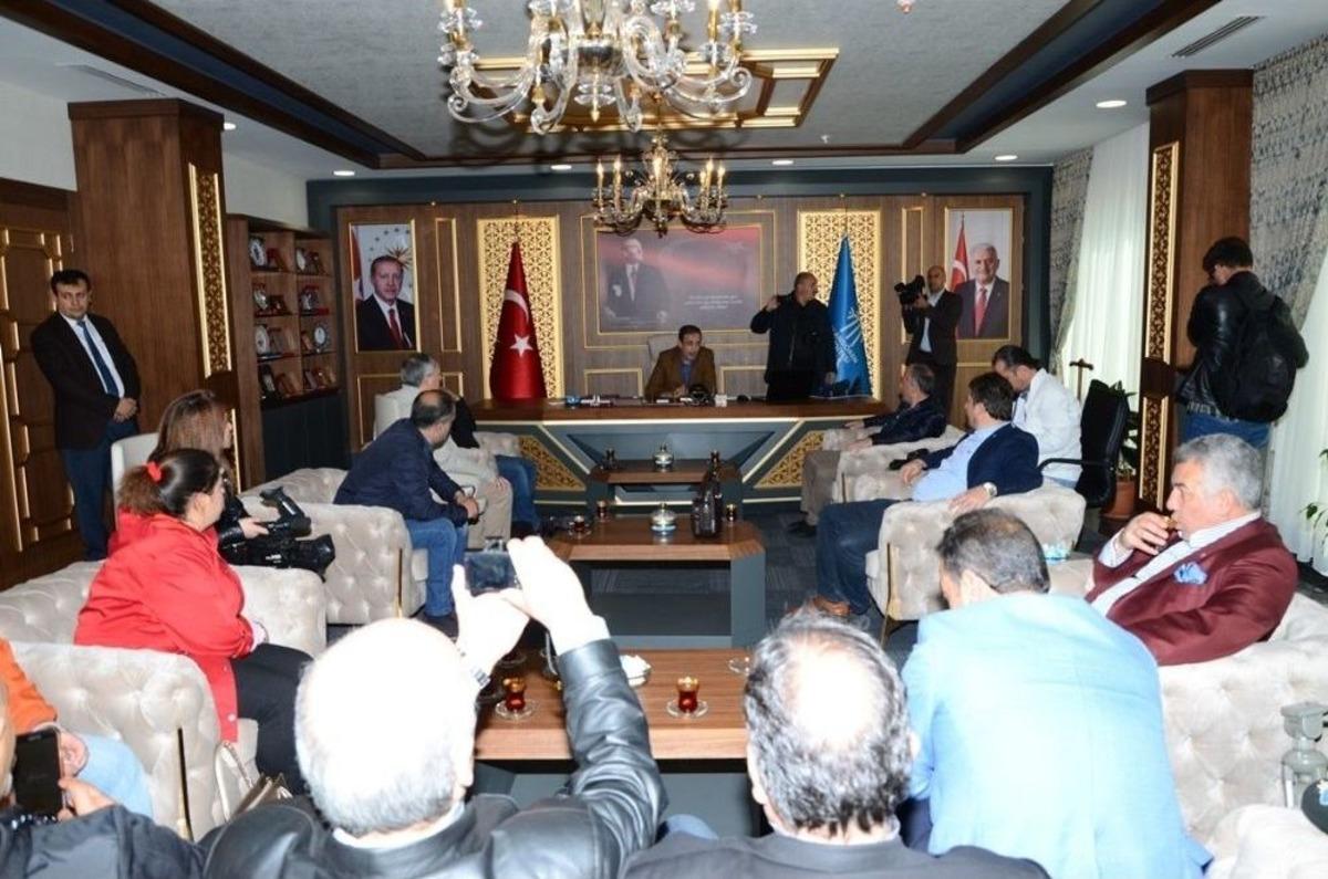 Paland&ouml;ken Belediyesi Yeni Hizmet Binası Basına Tanıttı