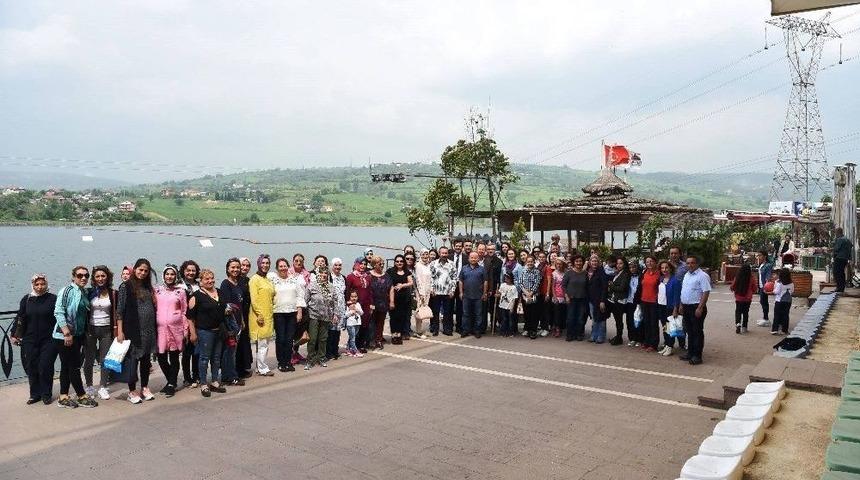 Başkan Doğan, Ebeleri Kahvaltıda Ağırladı