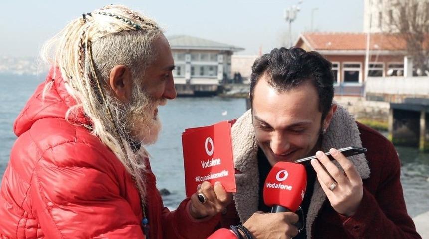 Tarık Meng&uuml;&ccedil;, Kampanya İ&ccedil;in Kamera Karşısına Ge&ccedil;ti