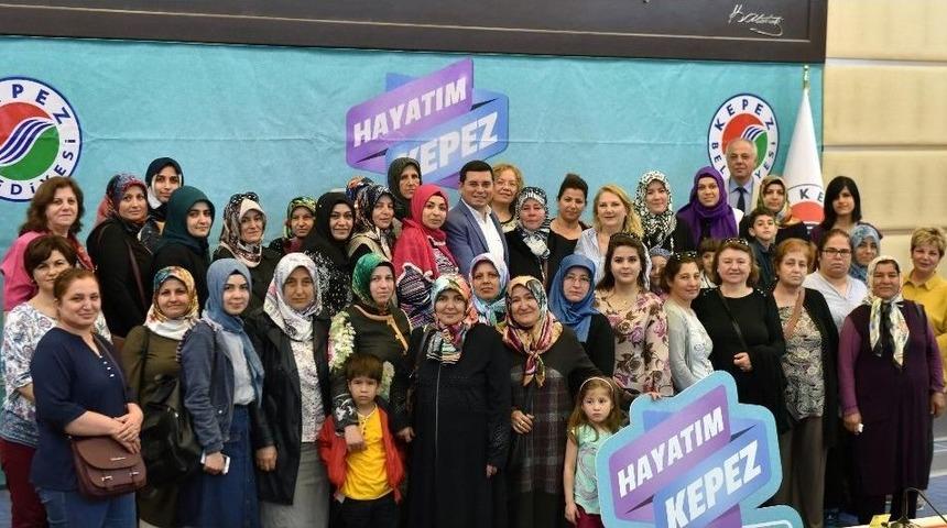 Başkan T&uuml;t&uuml;nc&uuml;&rsquo;ye Kadınlardan Destek
