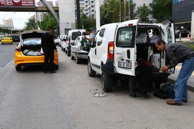 Başkent’te 6 Araç Birbirine Girdi 2