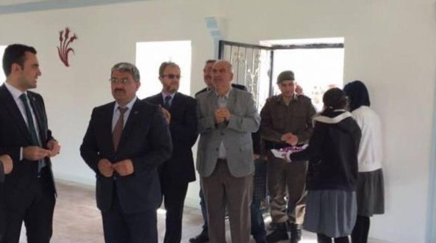 Okul Binası ’çok Amaçlı Salon’ Oldu