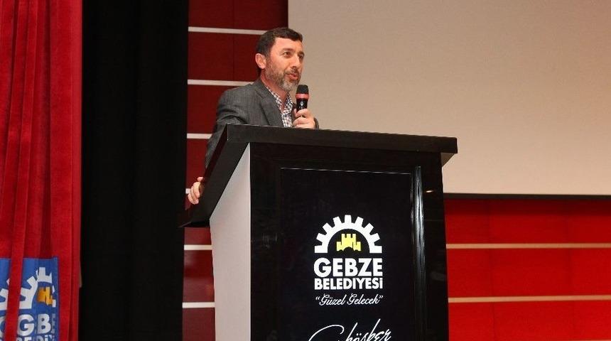 Tarih&ccedil;i Talha Uğurluel Gebzeli Sevenleriyle Buluştu