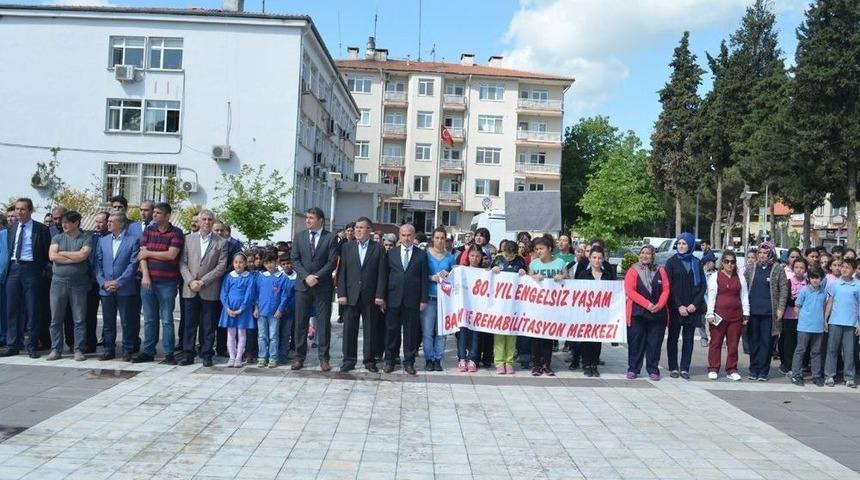 Kula&rsquo;da Engelliler Haftası Kutlamaları