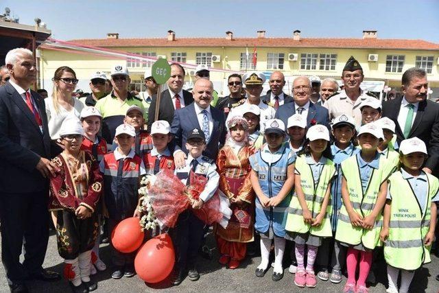 Karayolları Güvenliği Ve Trafik Haftası