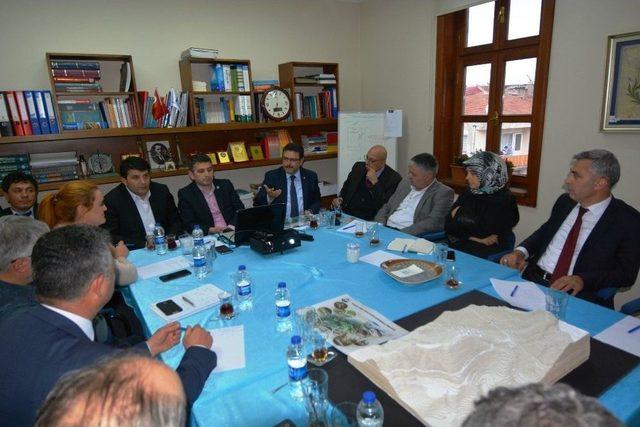 Başkan Gen&ccedil;, İpekyolu Projesi&rsquo;ni Tmmob İle Masaya Yatırdı 1