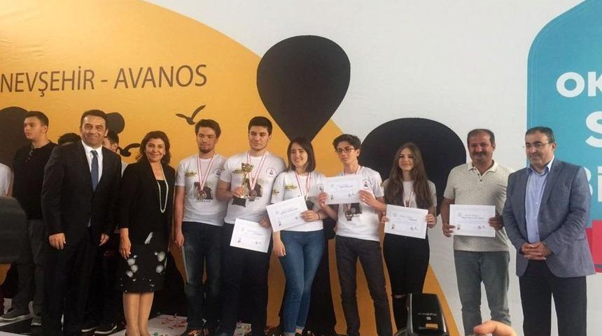 Vahit Tuna Anadolu Lisesi&rsquo;nden B&uuml;y&uuml;k Başarı