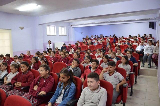 Bozüyük Kent Konseyinden Öğrencilere Afete Hazırlık Ve Afet Haberleşme Eğitimi