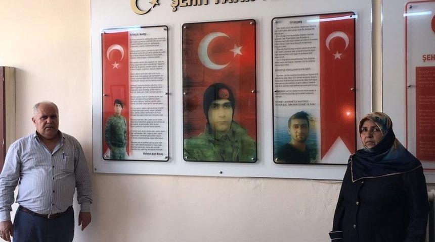 Şehit Asker Fatih Yeniay&rsquo;ın İsmi Lisede Yaşayacak