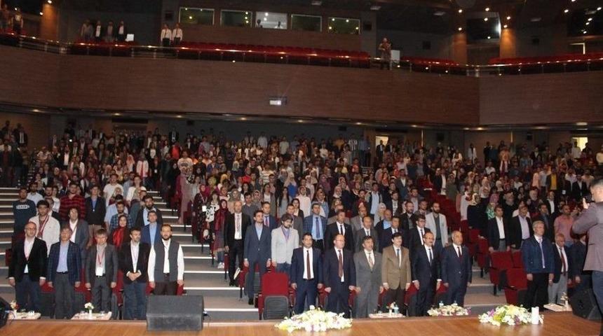 Muş&rsquo;ta 6. T&uuml;rkiye Lisans&uuml;st&uuml; &Ccedil;alışmalar Kongresi