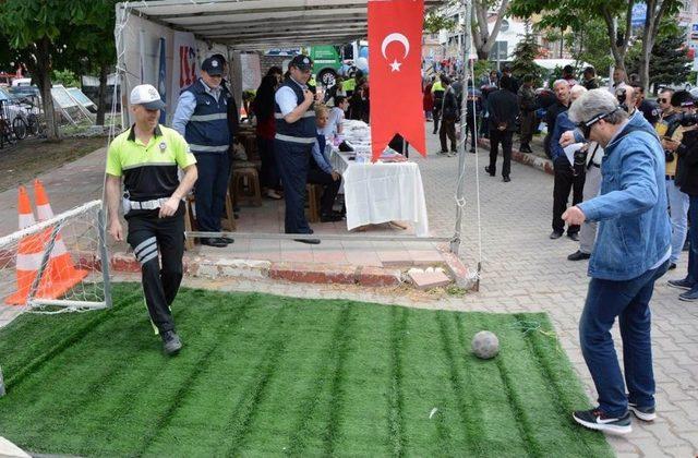 Afyonkarahisar’da “karayolu Trafik Haftası” Etkinlikleri