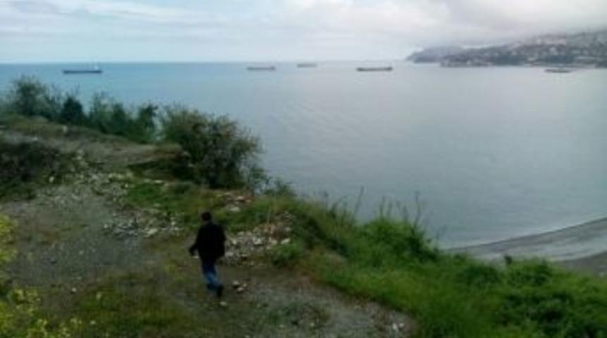 İntihar Edeceğini Facebook&rsquo;tan Yayınlayınca, Polis Alarma Ge&ccedil;ti