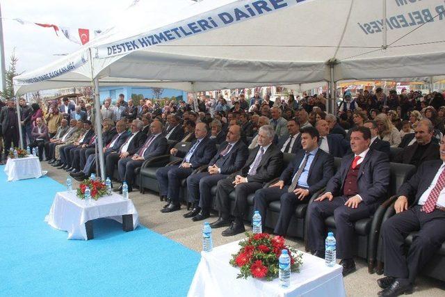 Erzurum’da Azerbaycan Bulvarı Ve İlham Aliyev Parkı Törenle Açıldı