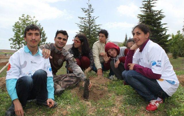 &Ouml;zel &Ccedil;ocuklar, &Ouml;zel Harekat&ccedil;ılarla Buluştu 2