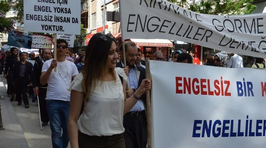 Engelliler İ&ccedil;in Y&uuml;r&uuml;d&uuml;ler