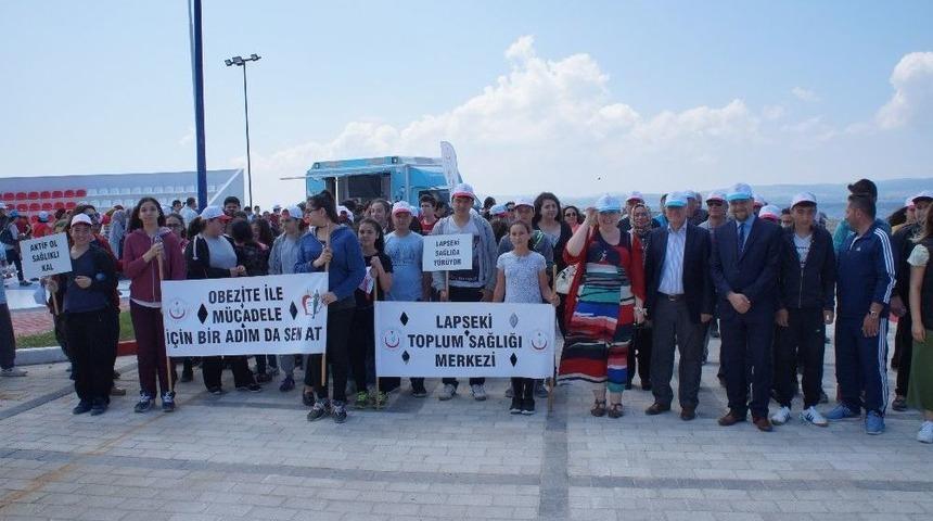 Lapseki&rsquo;de Sağlıklı Yaşam Y&uuml;r&uuml;y&uuml;ş&uuml;