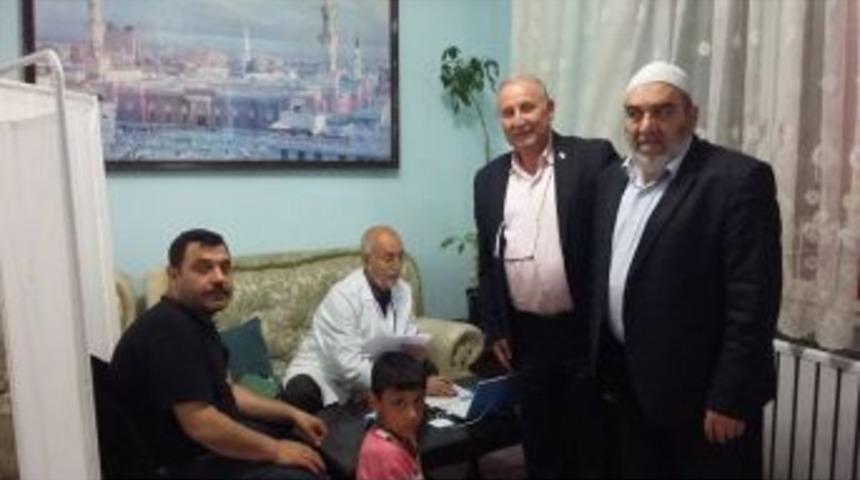 Kızılay Bir G&uuml;nde 150 &Uuml;nite Kan Topladı