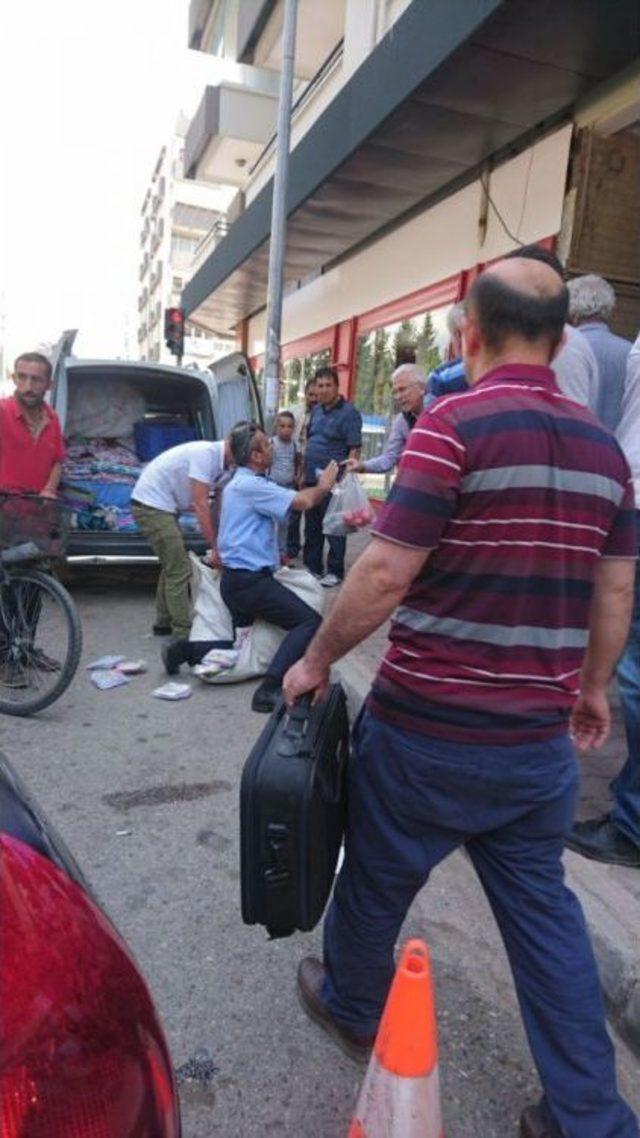 Mahallelinin Baskısı Seyyar Satıcıyı Zabıtadan Kurtardı