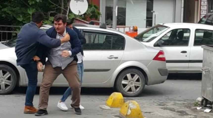 (&ouml;zel Haber) Mecidiyek&ouml;y&rsquo;de Sokak Ortasında Tekme Ve Tokatlı Kavga