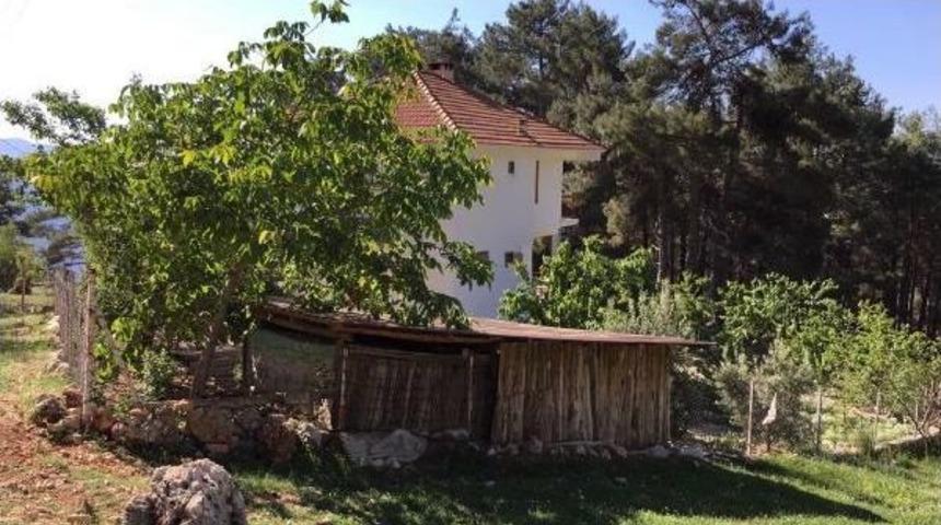 &Ccedil;evreci B&uuml;y&uuml;knohut&ccedil;u &Ccedil;ifti Cinayetinin Ş&uuml;phelisi G&ouml;zaltında