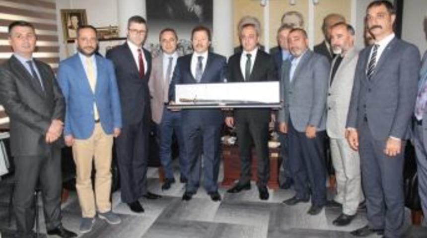 Şampiyon Ankarag&uuml;c&uuml;&rsquo;nden Mhp&rsquo;ye Ziyaret