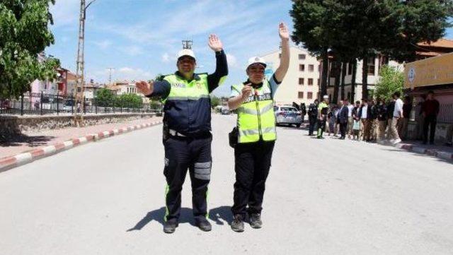 Engelliler Bir Günlük Polis Oldu