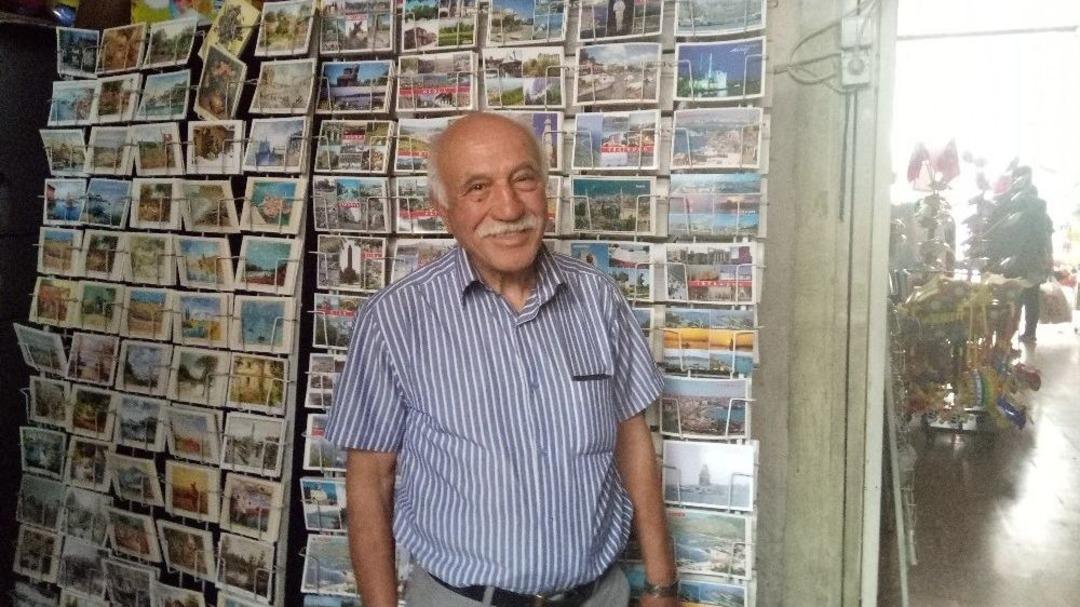 Son &rsquo;kartpostalcı&rsquo; Teknolojiye Direniyor