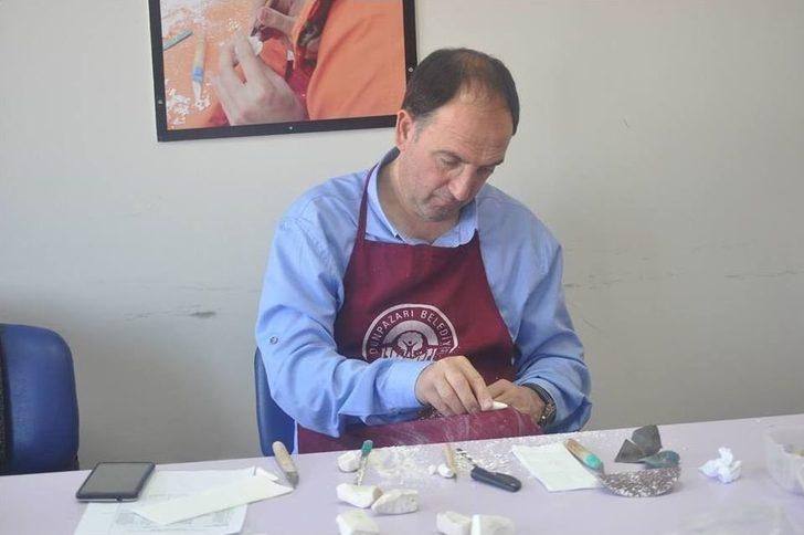 Belçikalı Belediye Başkanı Gael Perdriau Lületaşı İşledi G5