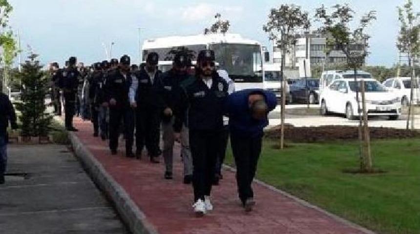 Kocaeli'de 21 Uyuşturucu Ş&uuml;phelisi Adliyede