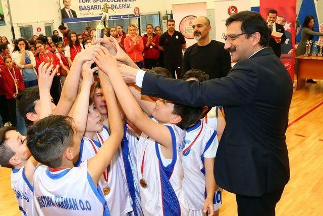 Keçiören Okullar Ligi Basketbol Şampiyonları Belli Oldu.