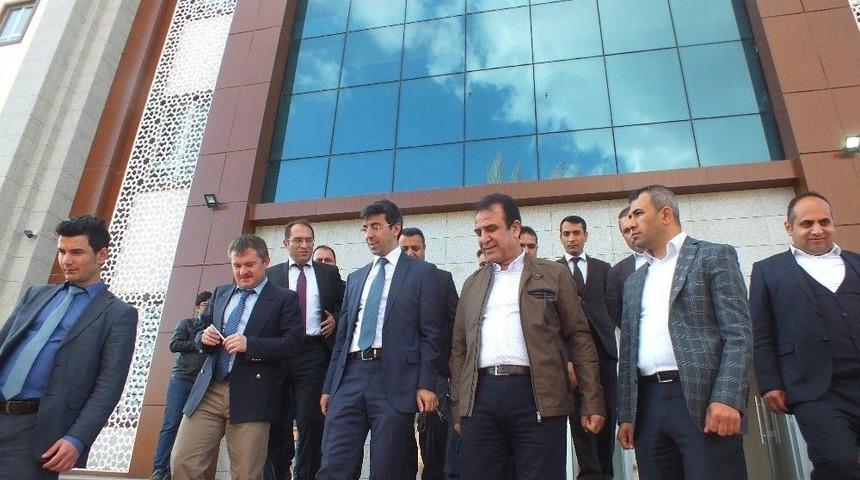 Kaymakam Kırlı&rsquo;dan H&uuml;k&uuml;met Konağında İnceleme