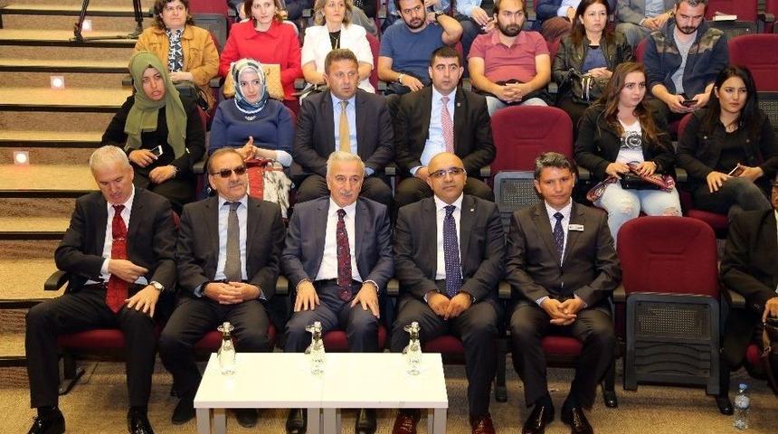 Vali Kam&ccedil;ı Ekoloji 2017 Uluslararası Sempozyumu&rsquo;na Katıldı