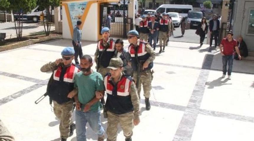Şanlıurfa'da Sosyal Medyadan Pkk Propagandası Şüphelileri Adliyede