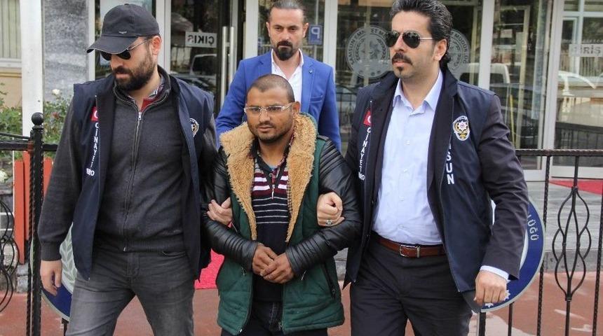 Piknik T&uuml;p&uuml; &Uuml;zerindeki Kan, Dna Testi Sonucu Katili Yakalattı