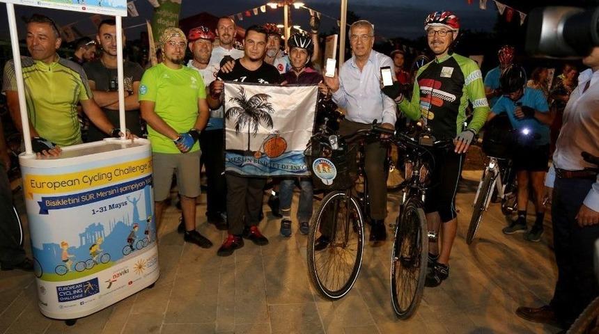 Başkan Tarhan, Avrupa Bisiklet Yarışmasına Katılarak Pedal &Ccedil;evirdi