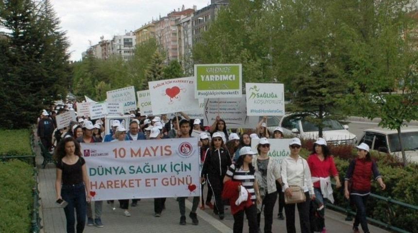 Eskişehir&rsquo;de &lsquo;d&uuml;nya Sağlık İ&ccedil;in Hareket Et G&uuml;n&uuml;&rsquo; Y&uuml;r&uuml;y&uuml;ş&uuml;